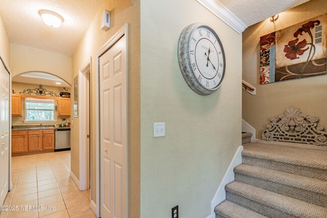 Building Photo - 1841 Lago Del Sur Drive