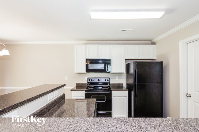 Building Photo - 3707 Ernie Dr