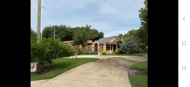 Building Photo - 2453 Bottoms East Rd