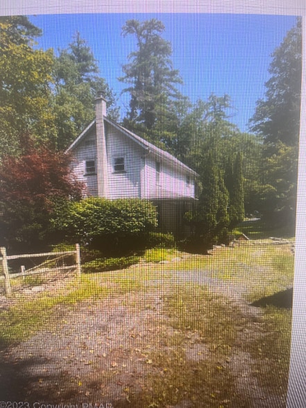 Building Photo - 120 Wooddale Rd