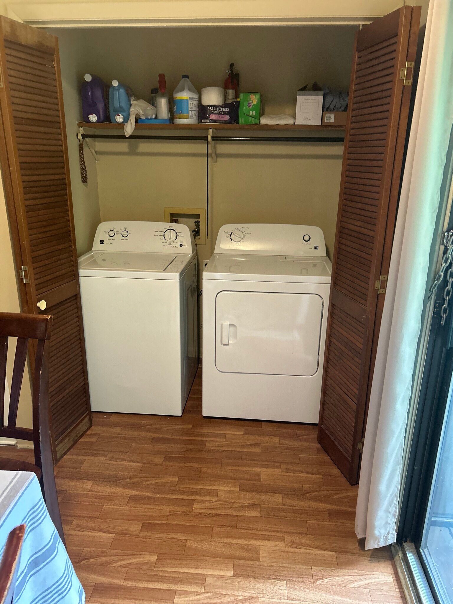 Washer and dryer - 799 Donnell Blvd