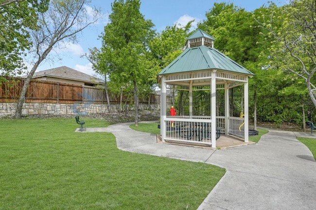 Building Photo - 1317 Kennedy Rd