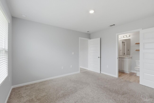 Building Photo - 4418 Tiger Oak Ct