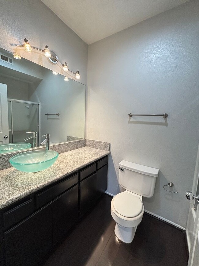 Building Photo - West Lancaster Condo In  Gated Community Near A.V College