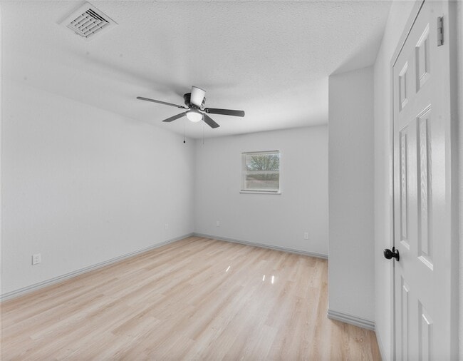 Building Photo - 3137 FM200