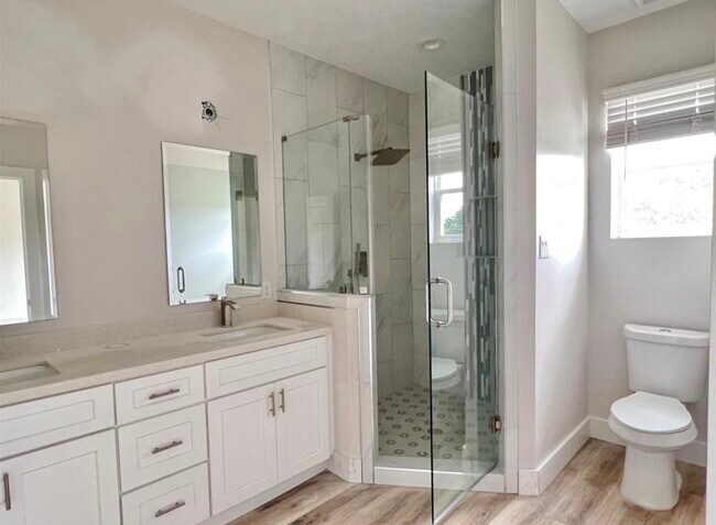 Building Photo - 9905 Excaliburs Ct