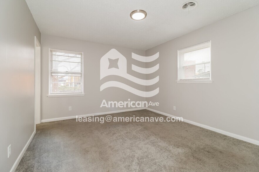 Building Photo - 5801 Southwick Dr