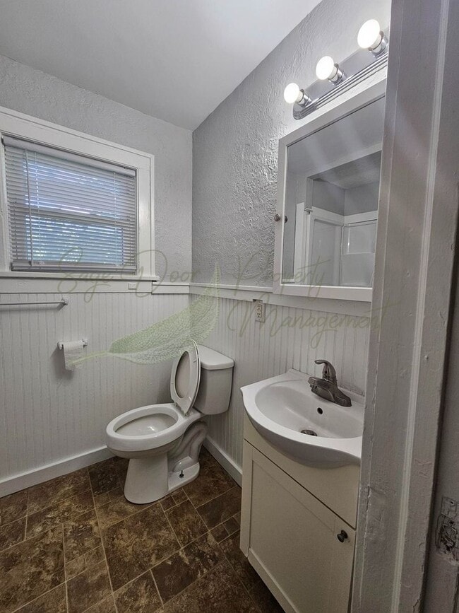 Building Photo - READY TO CALL HOME!!!
