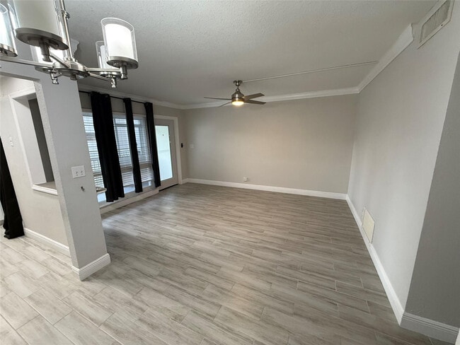 Building Photo - 1439 S Ocean Blvd