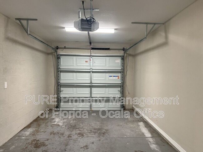 Building Photo - 4288 SW 140th Street Rd