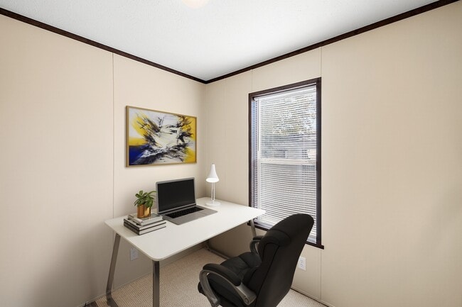Building Photo - 733 Ascot Cir