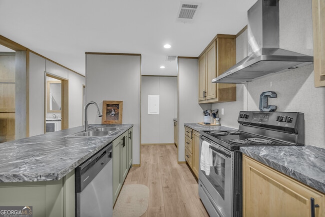 Building Photo - 473 Chandler Pl Dr