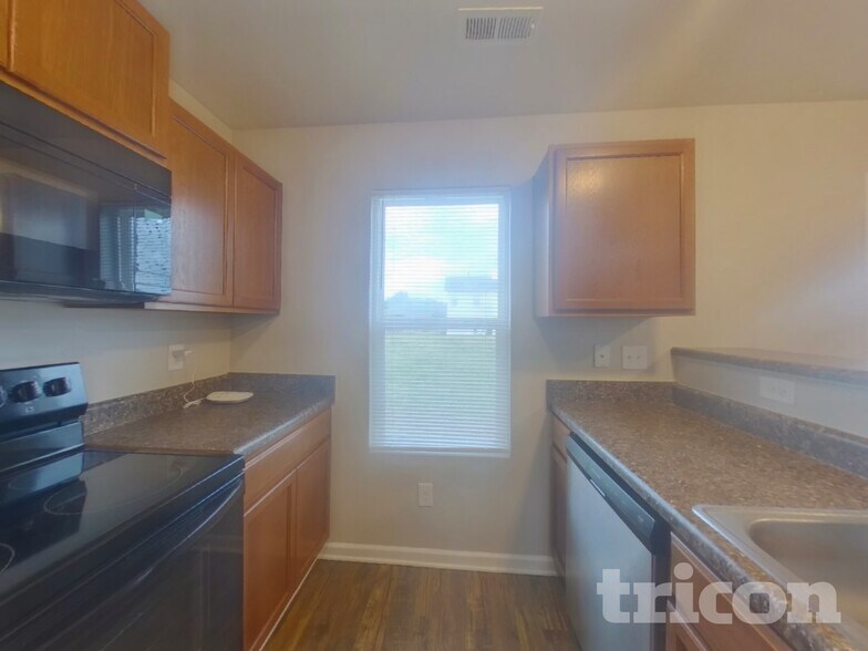 Building Photo - 520 Gentle Breeze Ln