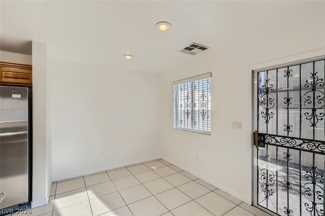 Building Photo - 6384 Blue Twilight Ct