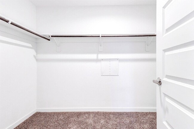 Building Photo - 3903 Beltingham Bend Wy