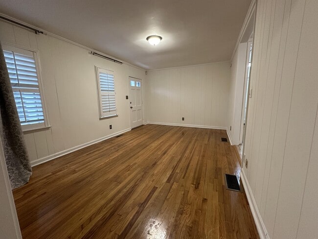 Building Photo - 4641 Due W Rd NW