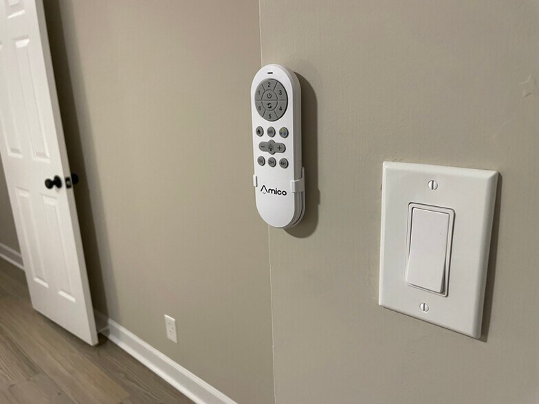 Building Photo - 5179 Beech Forest Dr SW