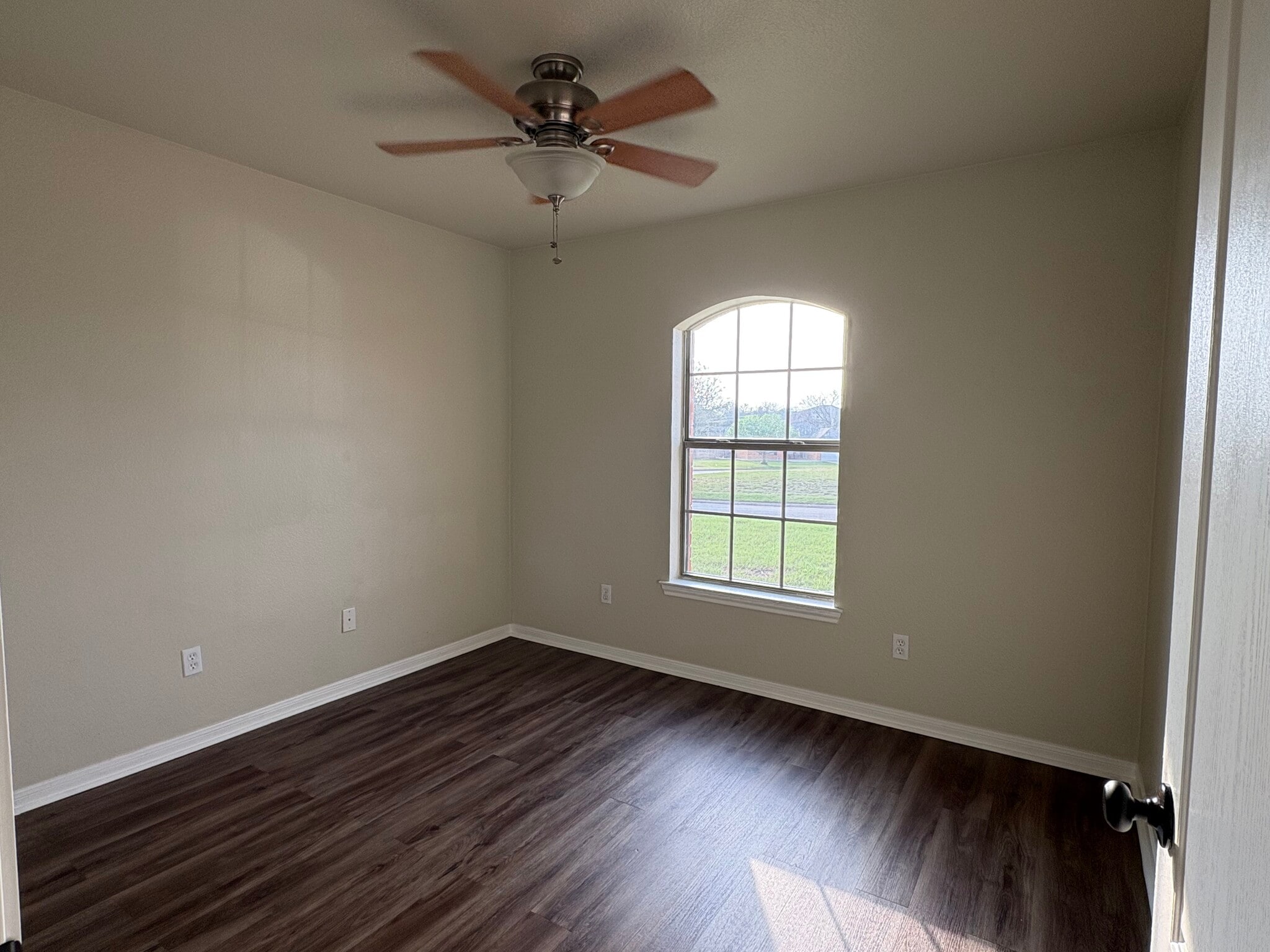 Building Photo - 711 Jorgette Dr