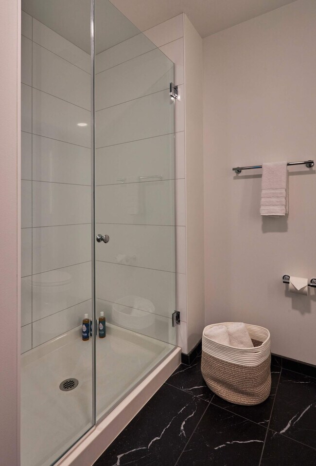 Building Photo - 1006 S Michigan Ave