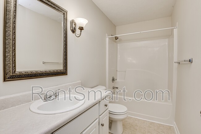 Building Photo - 4729 W Creek Mill Ct