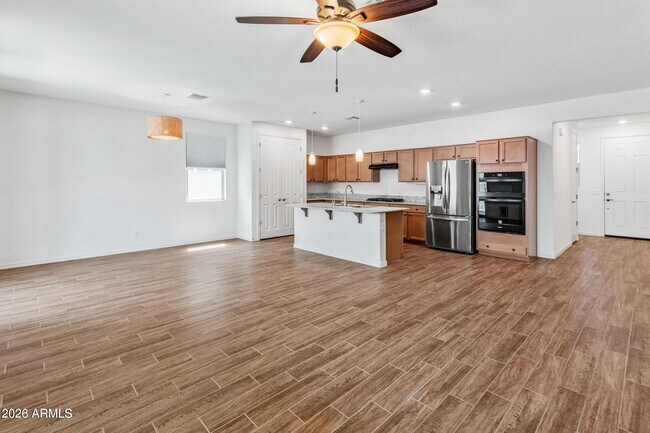 Building Photo - 16209 W La Ventilla Way