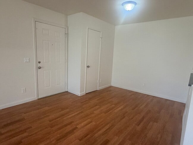 Interior Photo - 21059 Santa Barbara Drive