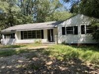Building Photo - 210 Wildwood Terrace