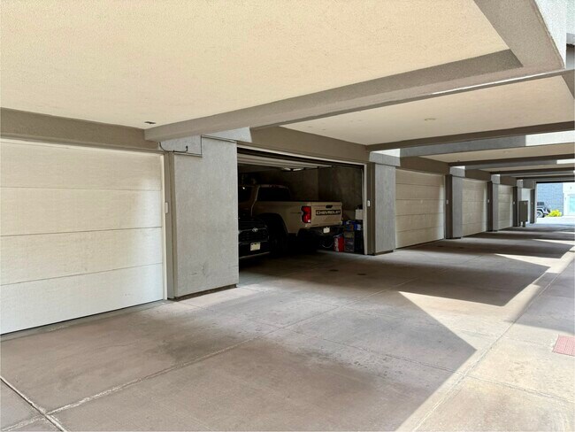 Building Photo - 4463 Tennyson St