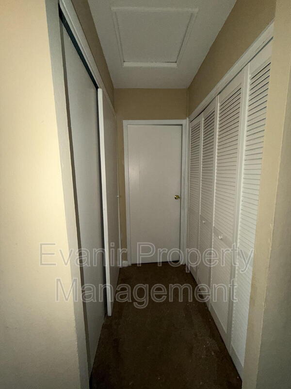 Building Photo - 5176 Rucks Rd