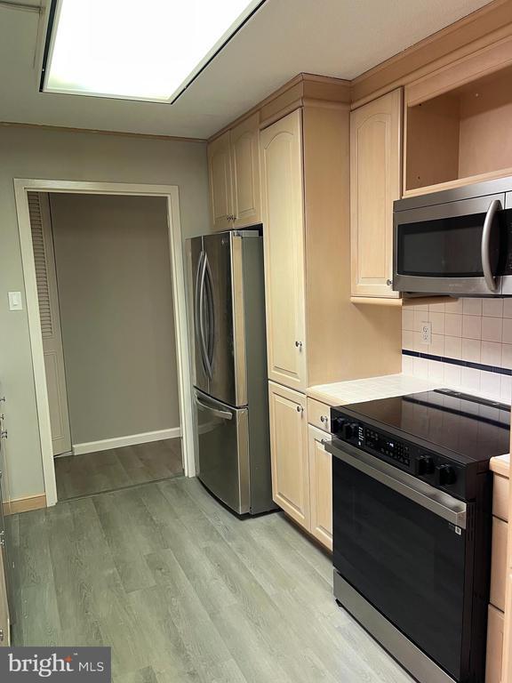 Building Photo - 1001 City Ave