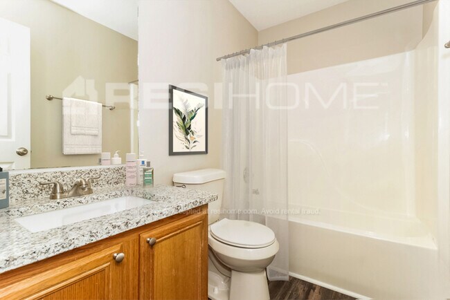 Building Photo - 1368 Camrose Ct