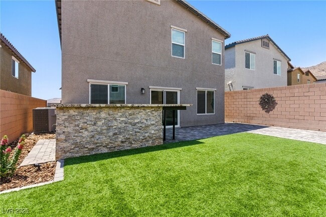 Building Photo - 10766 Hickam Ave
