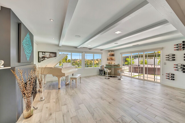 Building Photo - 22374 Algunas Rd