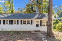 Building Photo - Updated 2-Bedroom 1-Bathroom Duplex in Spartanburg with Modern Finishes and Convenient Location!