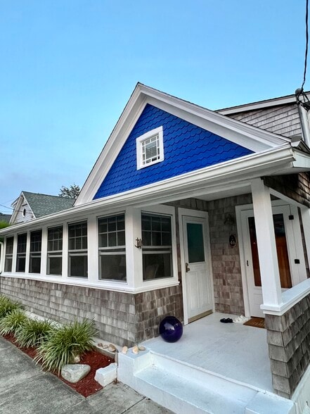 Primary Photo - 46 Crescent Ave