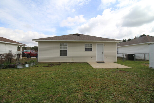 Building Photo - 3-Bedroom Patio Home in SW Pensacola – Con...