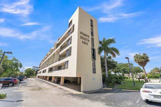 Building Photo - 1401 S Federal Hwy