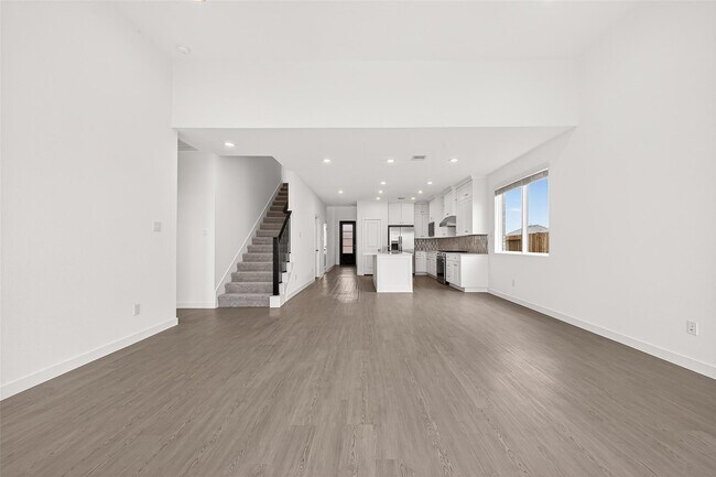 Building Photo - 2826 Gdn Mdw St