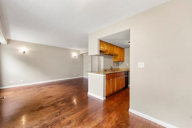 Building Photo - 1301 Seabury Cir
