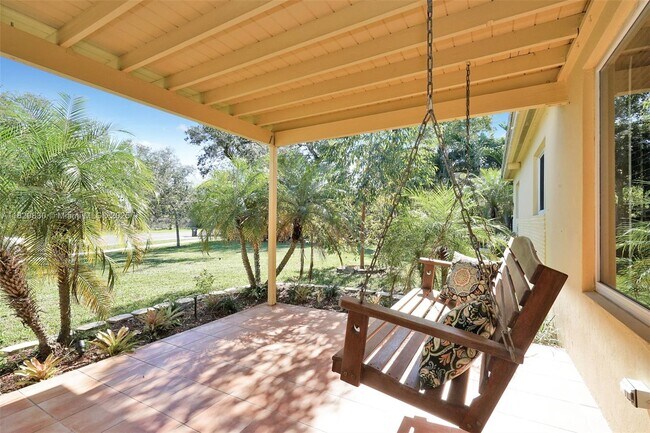 Building Photo - 1601 Riverland Rd