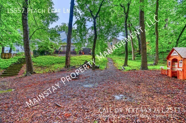 Building Photo - 15557 Peach Leaf Ln