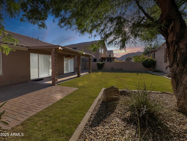 Building Photo - 1624 W South Fork Dr