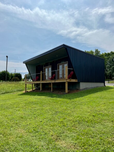 Building Photo - 136 Walnut Grove Rd