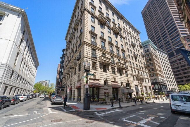 Building Photo - 21 Beacon St