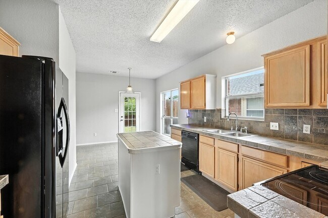 Building Photo - 420 Beard Dr