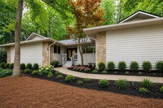 Building Photo - 4198 Lake Rill Ct