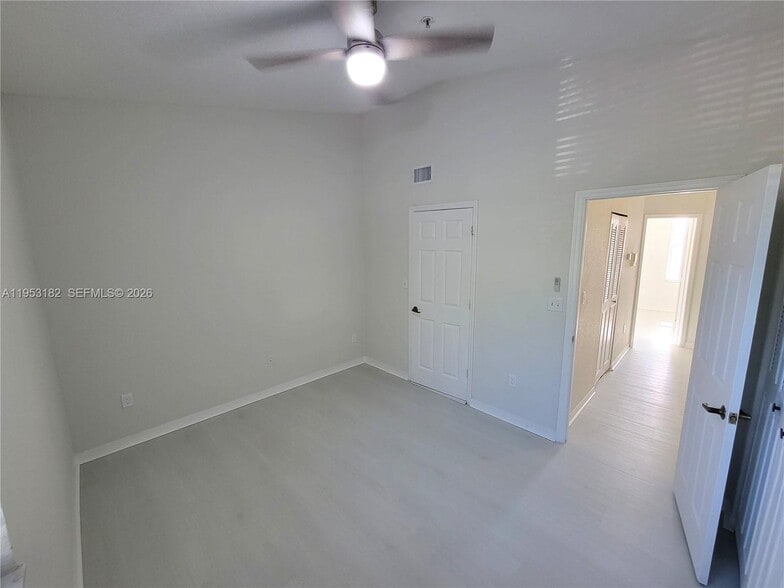 Building Photo - 755 SW 148th Ave