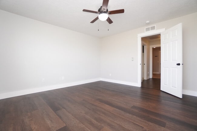 Building Photo - 2724 Sommersby Wy N
