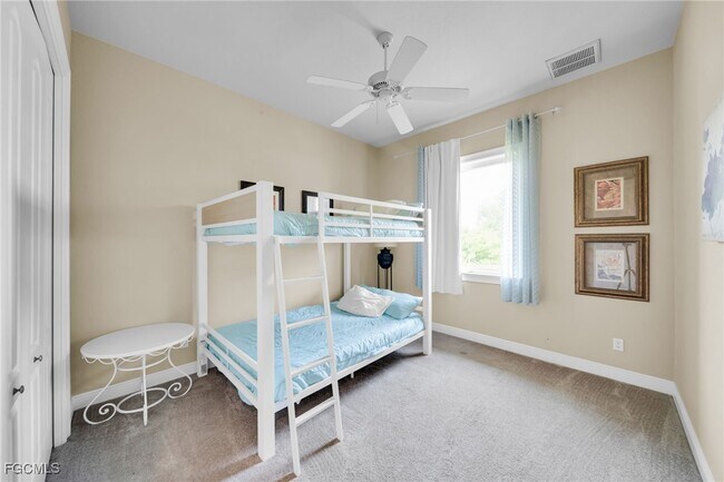 Building Photo - 4009 Chiquita Blvd S
