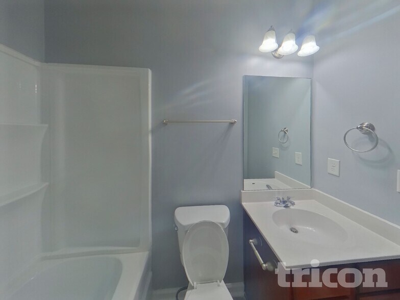 Building Photo - 246 White Mountain Pass